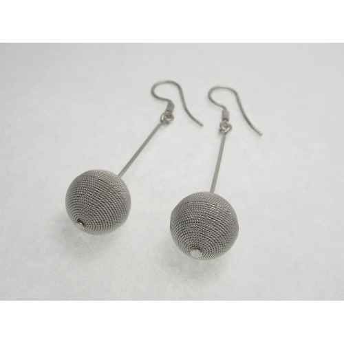 Boucles d'oreilles en filigrane, fil d'argent
